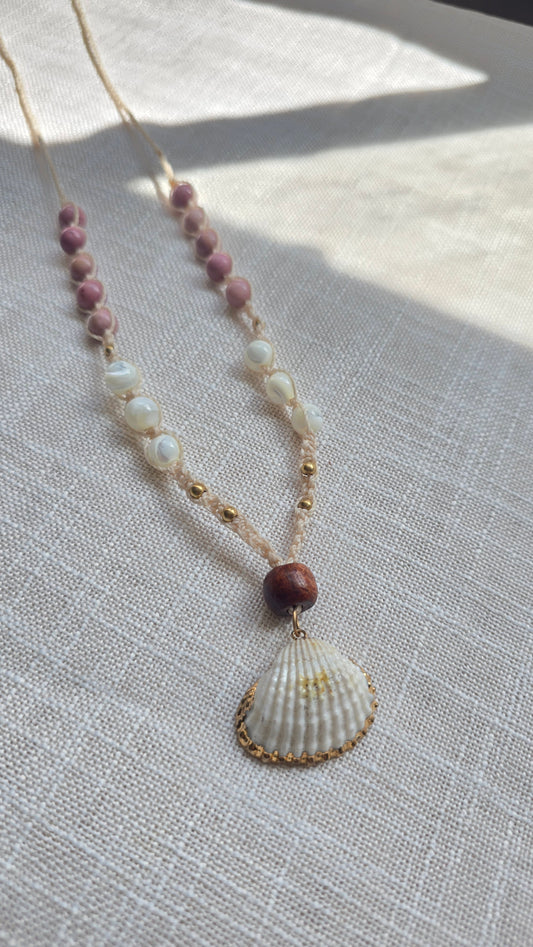 Shell Wood Rhodochrosite Mother of pearl Bronze 53Hz Necklace